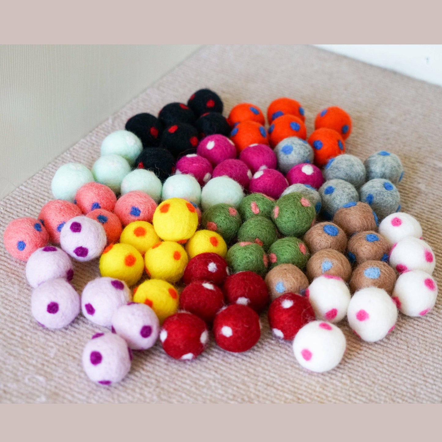 Handmade Wool Felt Cat Toy - Dotted Balls