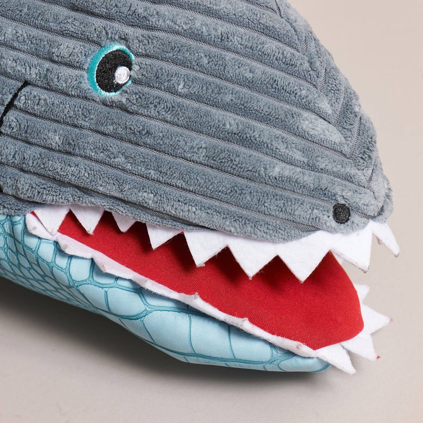 HuggleSnuffles™ Chomp & Chase — Finn Shark Puppet + Ruff-Tex® Beach Ball