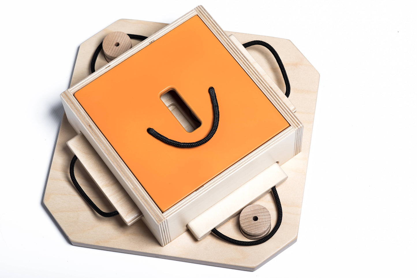 Trouble - intelligent game for dogs