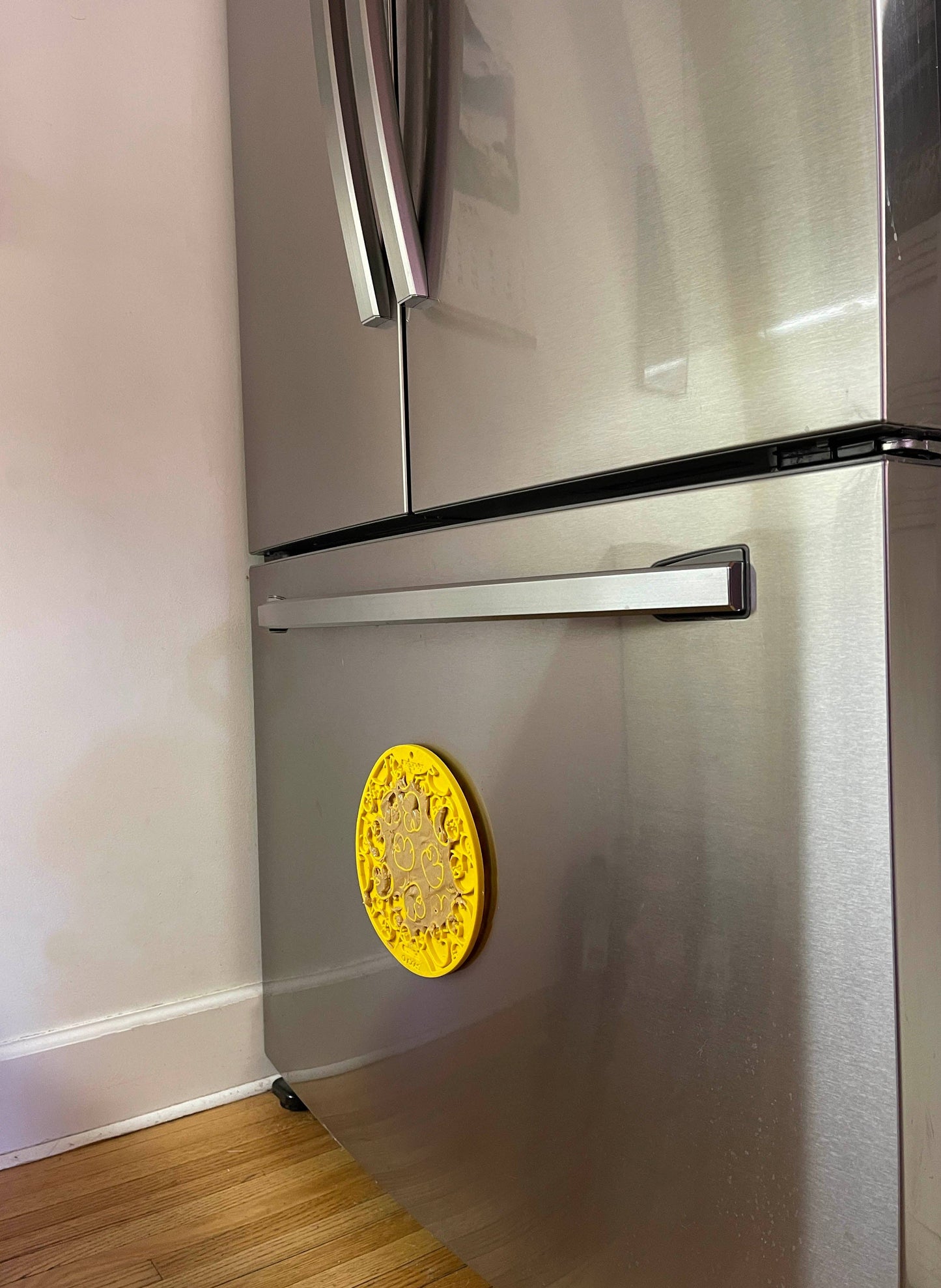 Duckies Design eMat Enrichment Lick Mat With Suction Cups