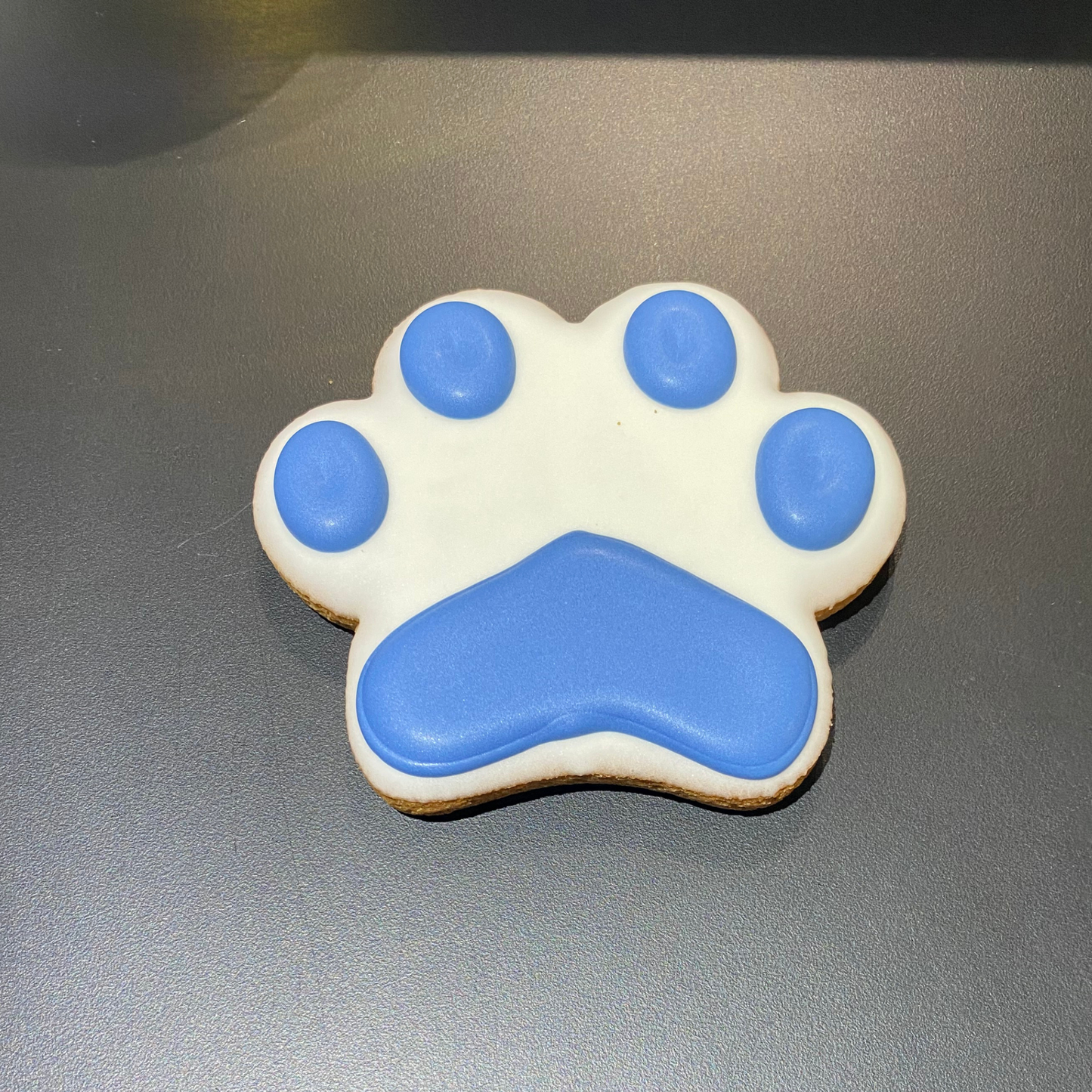 Cookie - Paw