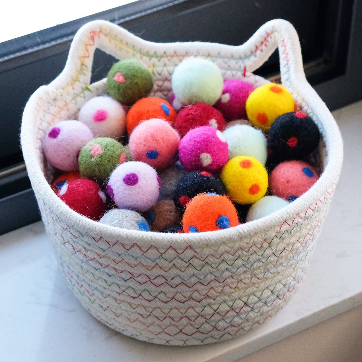 Handmade Wool Felt Cat Toy - Dotted Balls