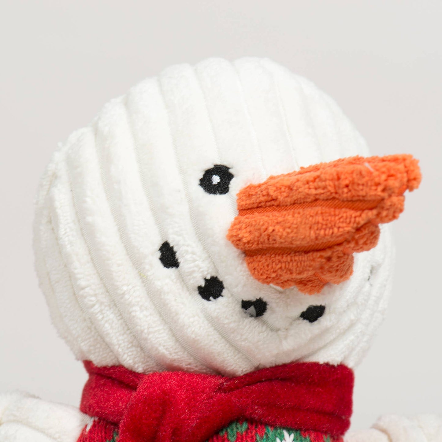 Wintergreen Collection Durable, Plush Snowman Knottie®
