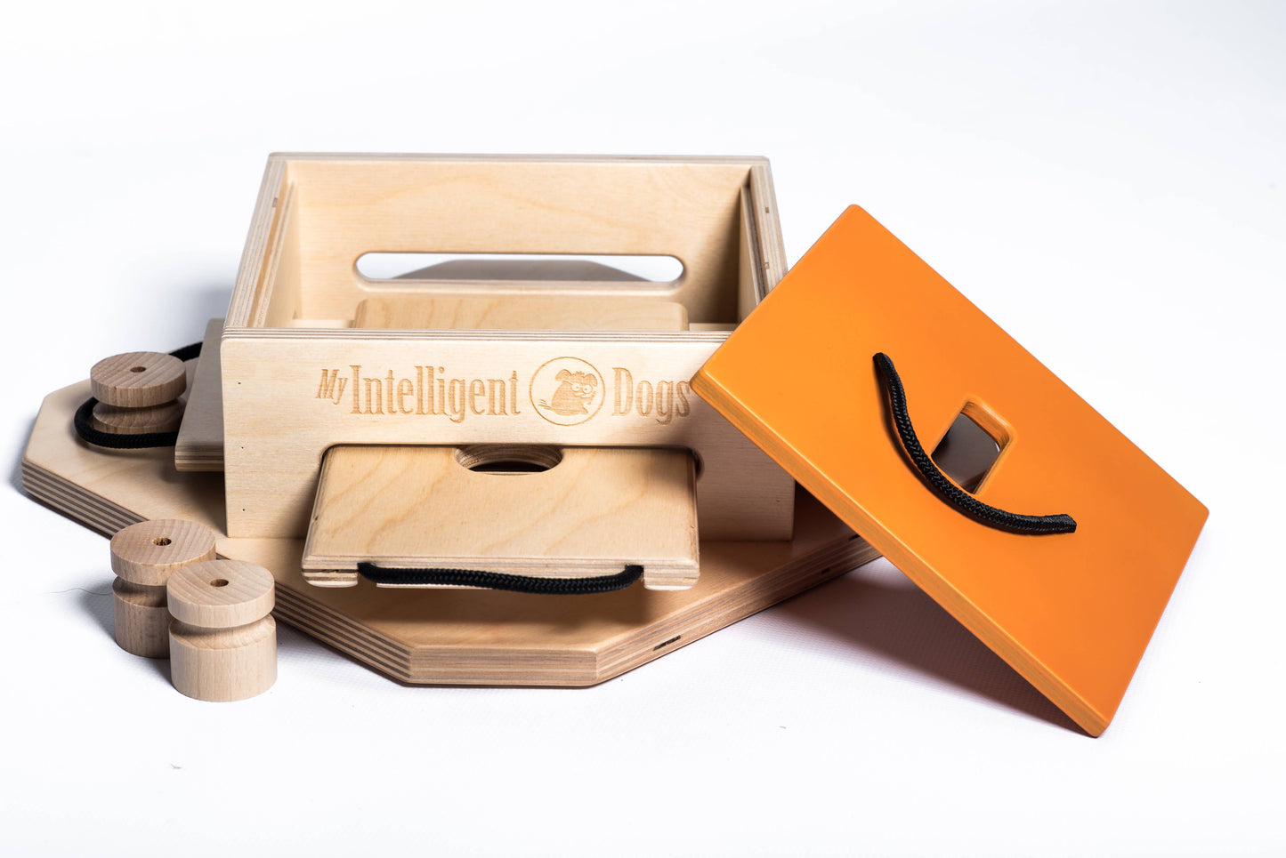 Trouble - intelligent game for dogs